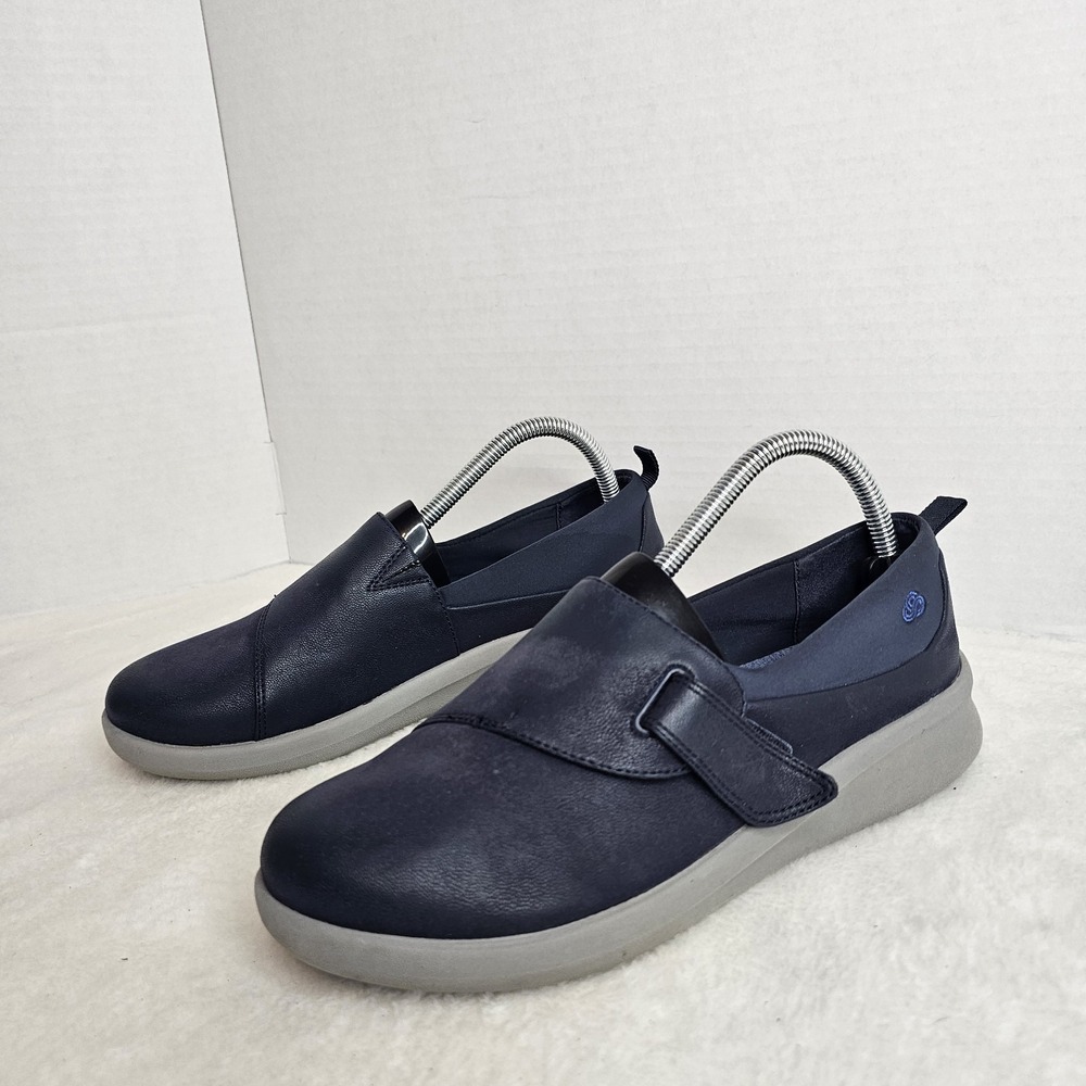 Clarks Cloud Steppers Womens Shoes Size 8W Navy Blue